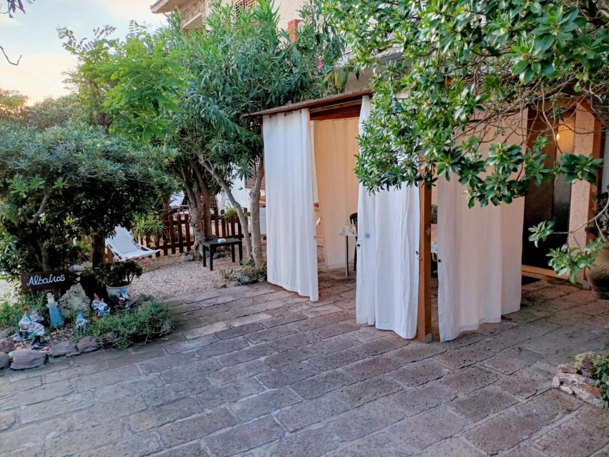 Albatros - Casa Alina Villa Tresnuraghes Eksteriør bilde